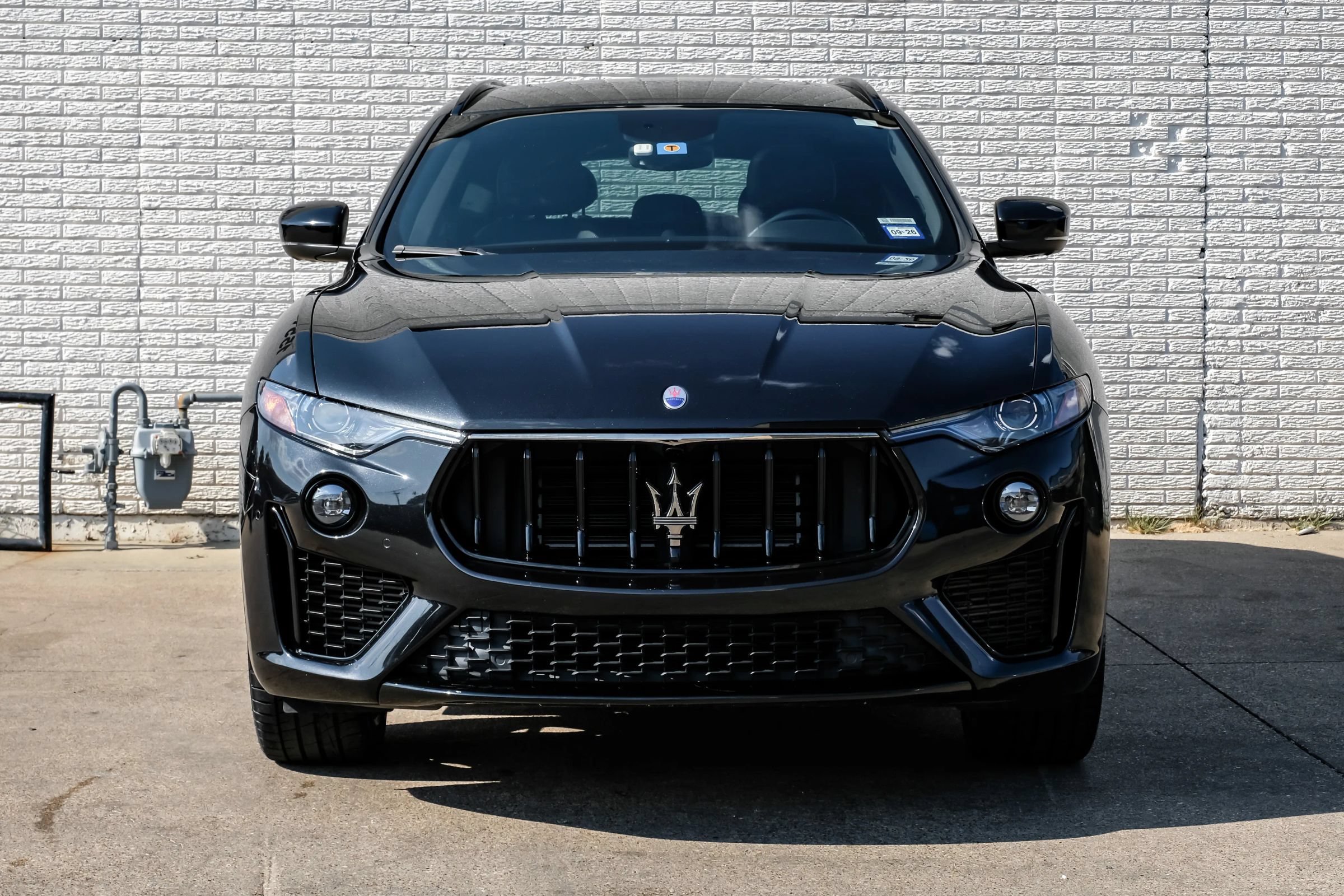 Used 2021 Maserati Levante AWD/4WD image 5