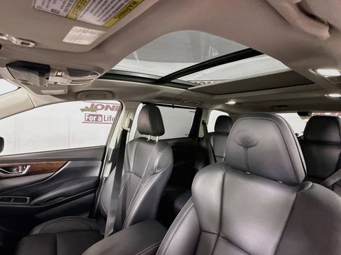 Used 2023 Subaru Ascent Touring AWD/4WD image 11
