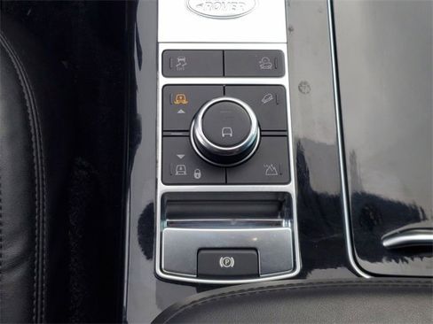 Used 2022 Land Rover Range Rover Westminster Edition image 28