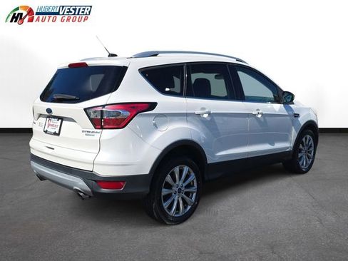 Used 2017 Ford Escape Titanium image 6