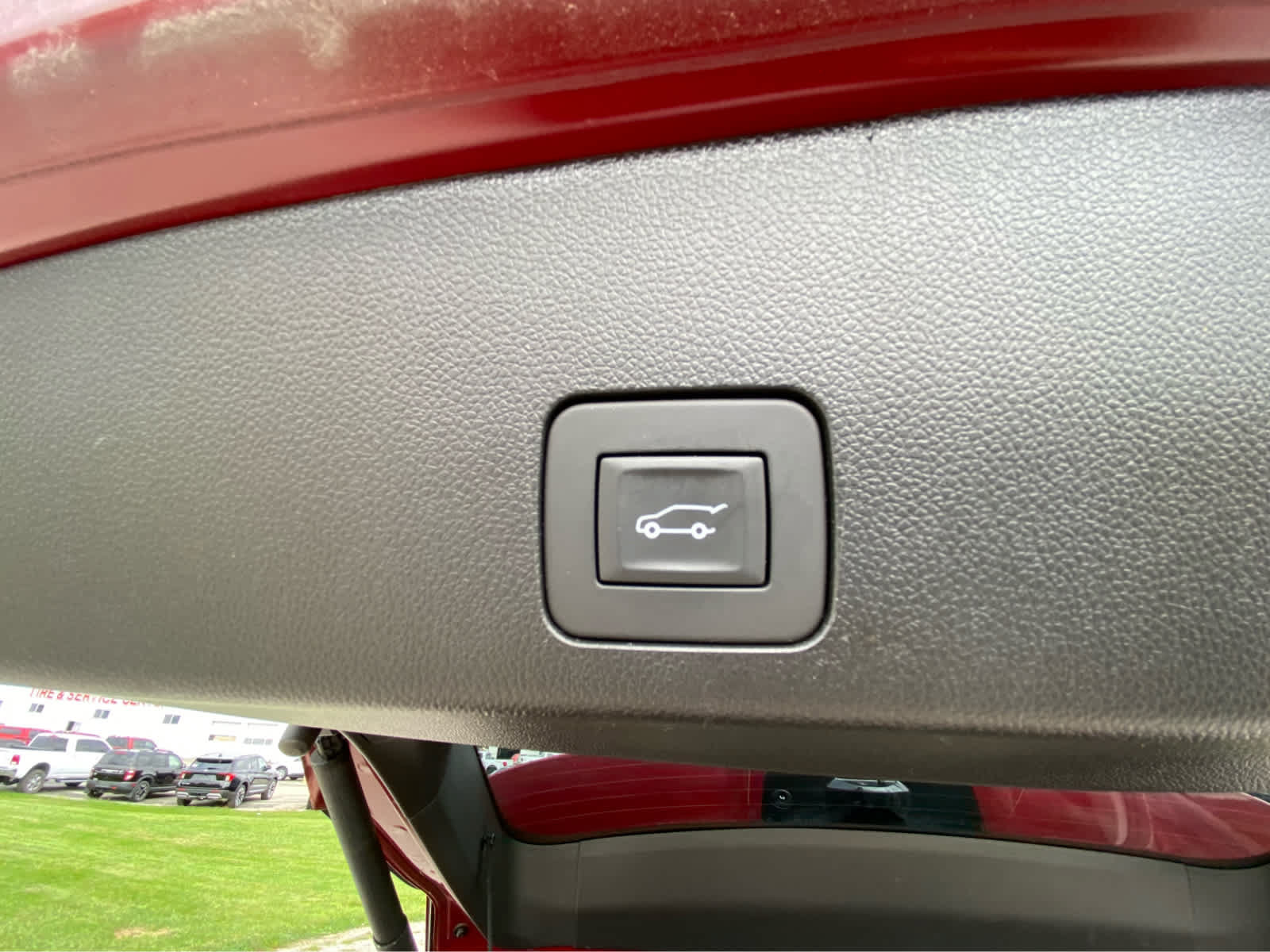Used 2025 Buick Encore GX Avenir w/ Avenir Technology Package AWD/4WD image 16