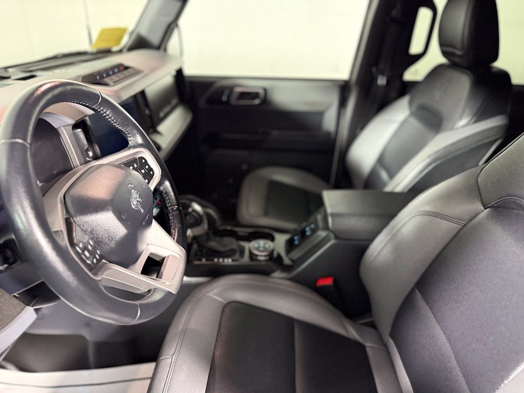 Used 2024 Ford Bronco Big Bend w/ Sasquatch Package AWD/4WD image 20