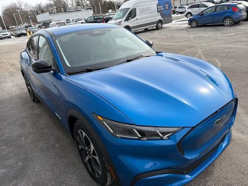 Used 2025 Ford Mustang Mach-E Select w/ Comfort Package Lite image 12