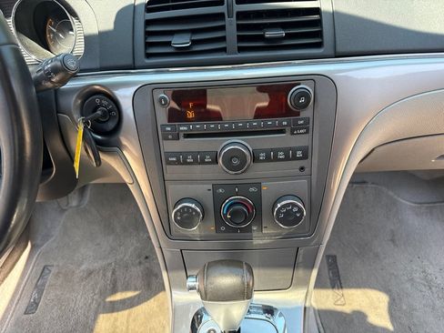 Used 2008 Saturn Aura XE w/ Preferred Package FWD image 14