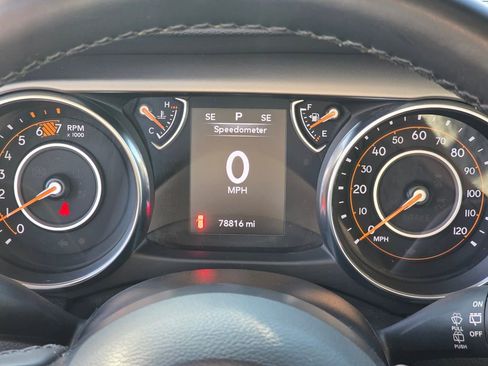 Used 2020 Jeep Wrangler Sport image 18