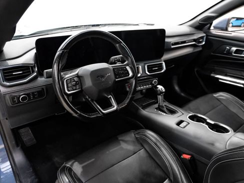 Used 2024 Ford Mustang GT Premium RWD image 3