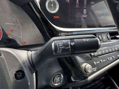 Used 2022 Lexus ES 250 w/ Premium Package AWD/4WD image 23