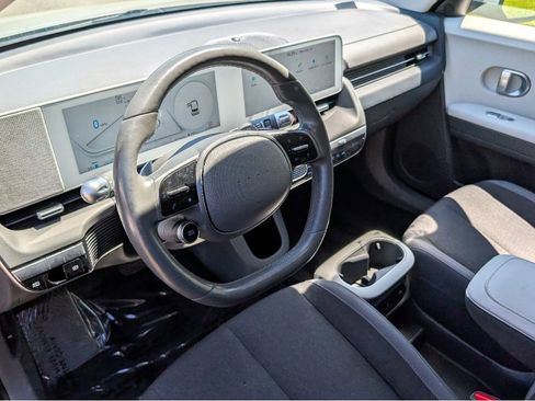 Used 2024 Hyundai Ioniq 5 SEL AWD/4WD image 17