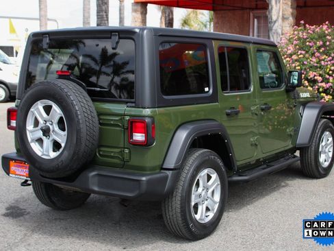 Used 2022 Jeep Wrangler Unlimited Sport image 10