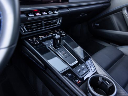 Certified 2022 Porsche 911 Carrera 4 GTS image 18