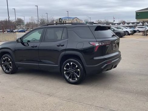 Used 2025 Chevrolet Equinox RS w/ Convenience Package III image 6