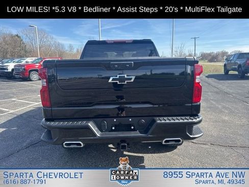 Used 2024 Chevrolet Silverado 1500 Custom Trail Boss w/ LPO, Dark Essentials Package image 4