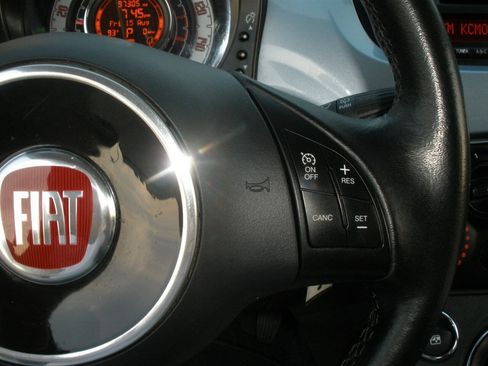 Used 2013 FIAT 500 Pop FWD image 34