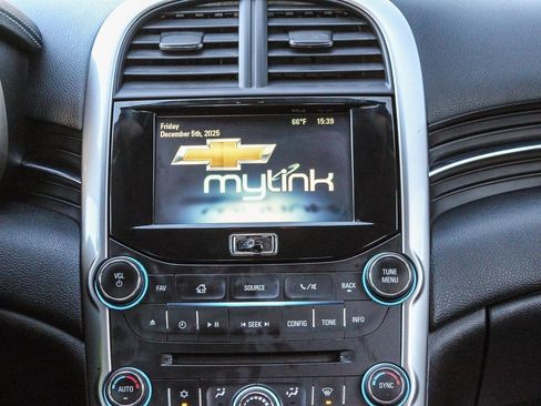 Used 2014 Chevrolet Malibu LTZ image 15