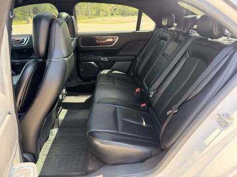 Used 2017 Lincoln Continental Reserve AWD/4WD image 25