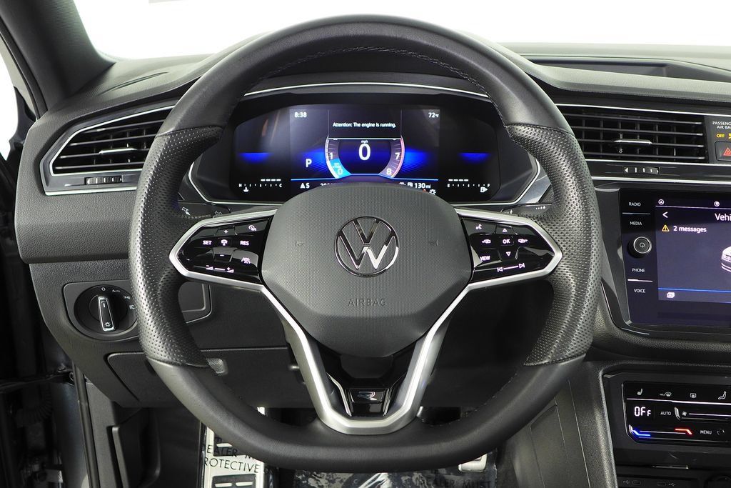 Used 2024 Volkswagen Tiguan SE R-Line FWD image 26