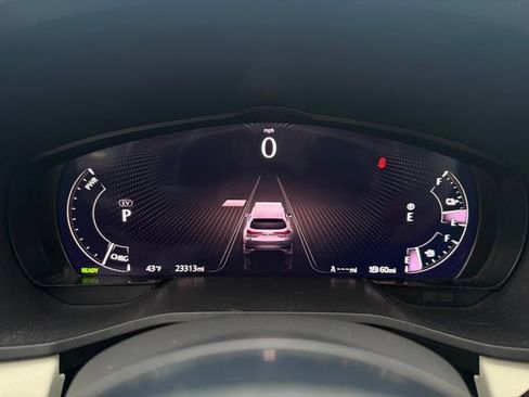 Used 2024 MAZDA CX-90 Plug-In Hybrid w/ Premium Plus image 16