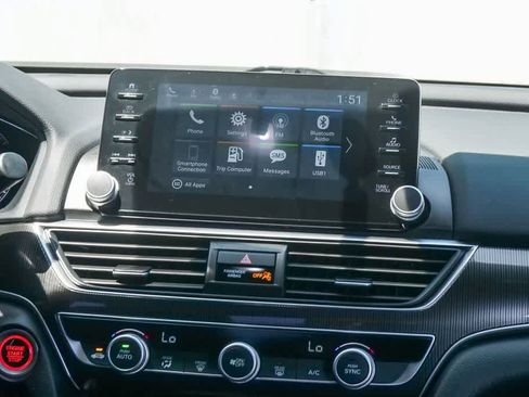 Used 2021 Honda Accord Sport image 12
