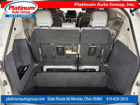 Used 2023 Toyota Sienna XLE AWD/4WD image 34