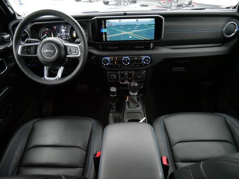 Used 2024 Jeep Wrangler High Altitude image 10