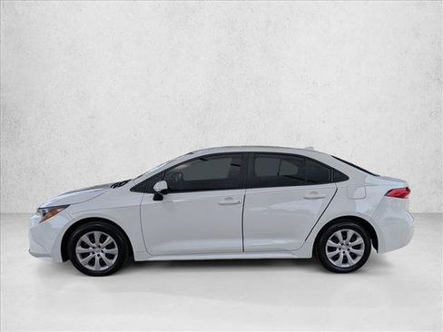 Used 2023 Toyota Corolla LE FWD image 9