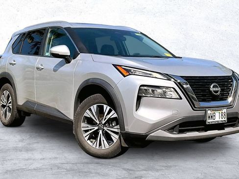 Used 2023 Nissan Rogue SV w/ SV Premium Package FWD image 11