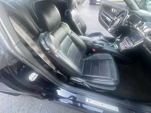Used 2021 Ford Mustang GT Premium w/ GT Performance Package RWD image 30