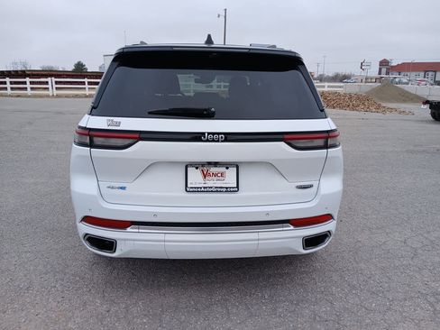 Used 2022 Jeep Grand Cherokee Summit w/ Advanced Protech Group IV image 5