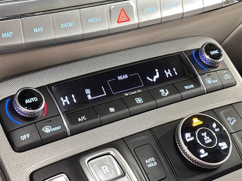 Used 2021 Hyundai Palisade Limited image 26