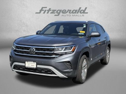 Used 2021 Volkswagen Atlas Cross Sport SE w/ Panoramic Sunroof Package AWD/4WD image 3