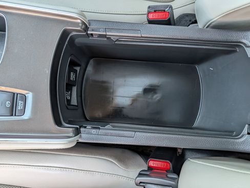 Used 2018 Honda Accord EX-L image 26