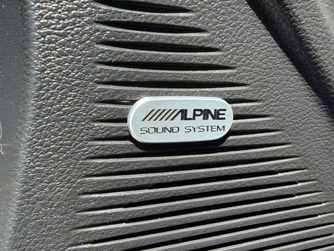 Used 2019 Dodge Challenger R/T Scat Pack w/ Driver Convenience Group RWD image 20