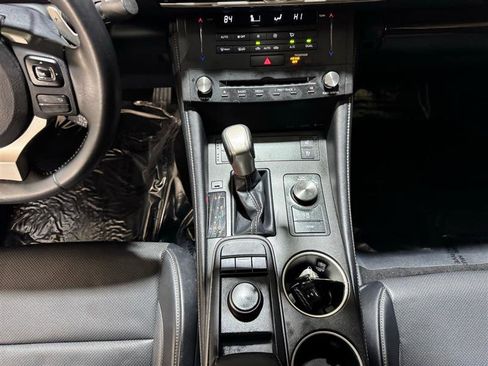 Used 2015 Lexus RC 350 AWD image 17