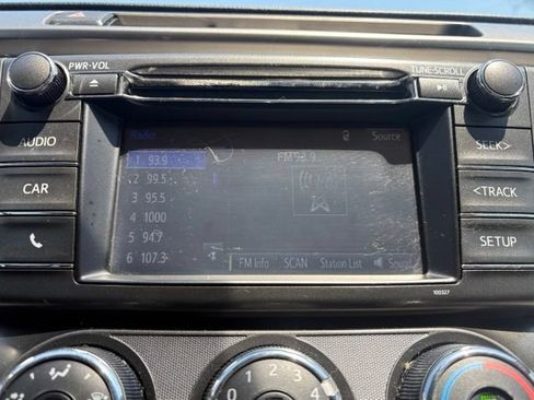 Used 2014 Toyota RAV4 LE FWD image 13