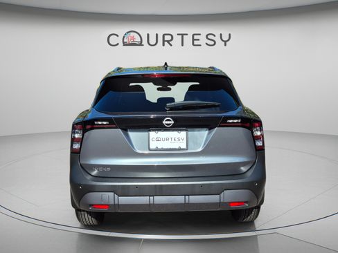 Used 2026 Nissan Kicks SV FWD image 6