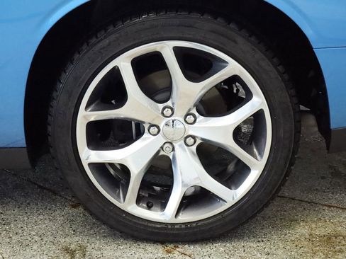 Certified 2016 Dodge Challenger SXT Plus RWD image 17
