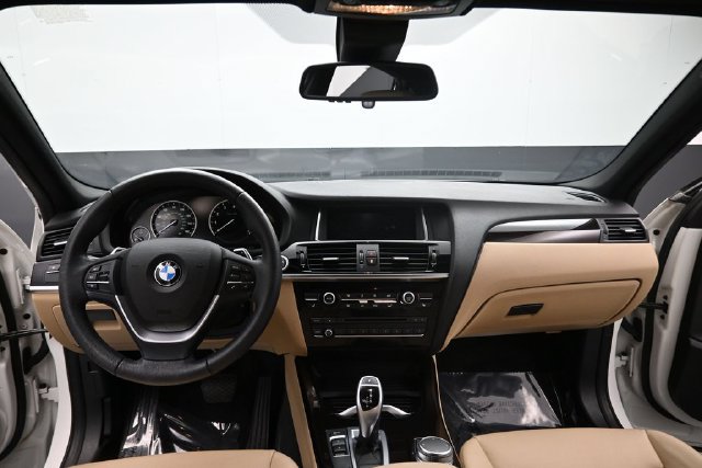 Used 2018 BMW X4 xDrive28i AWD/4WD image 14