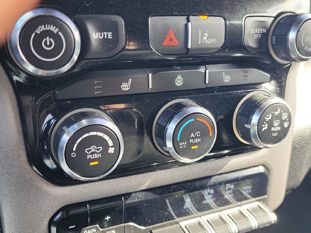 Used 2025 RAM 1500 Lone Star AWD/4WD image 18