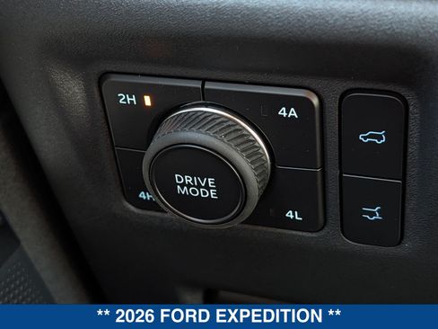 New 2026 Ford Expedition Platinum w/ Platinum Ultimate Package AWD/4WD image 40