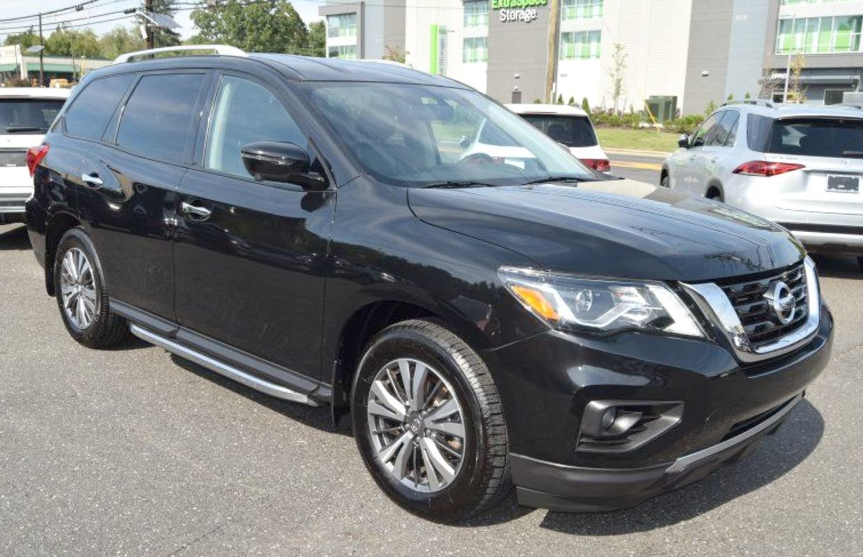 Used 2019 Nissan Pathfinder SL AWD/4WD image 11