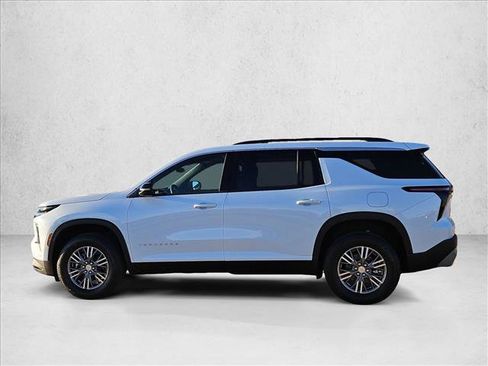 New 2026 Chevrolet Traverse LT FWD image 5
