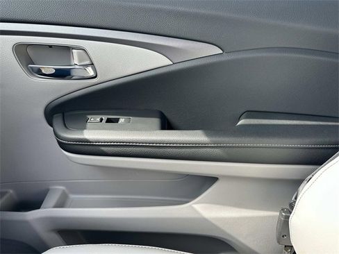 New 2026 Honda Ridgeline RTL image 25