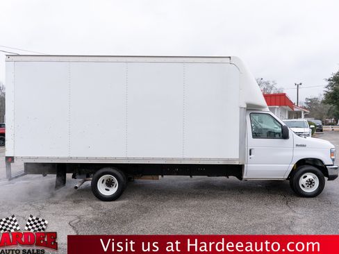 Used 2019 Ford E-450 and Econoline 450 Super Duty w/ Power Windows & Locks Group image 6