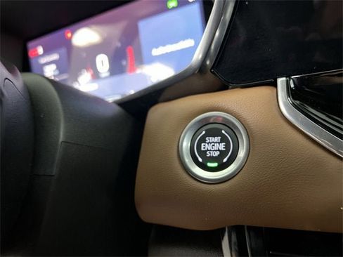 Certified 2024 GMC Canyon AT4 image 16