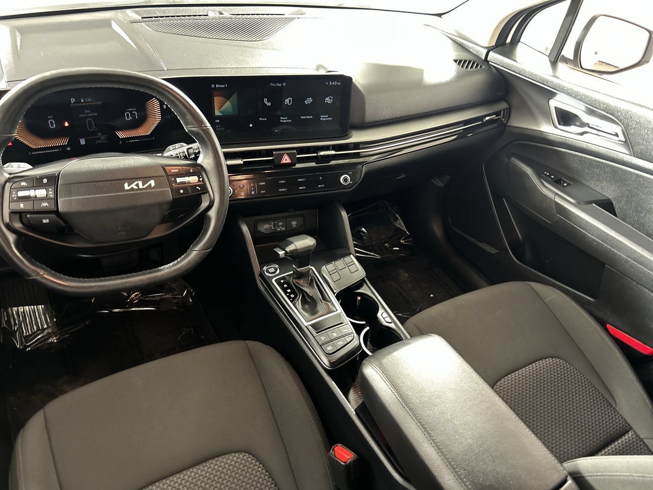 Used 2026 Kia Sportage LX FWD image 23