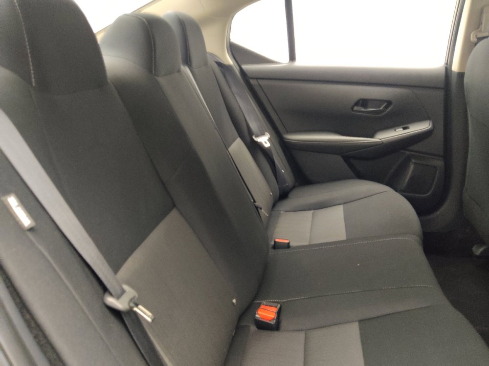 Used 2025 Nissan Sentra SV FWD image 19