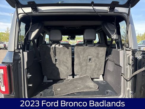 Used 2023 Ford Bronco Badlands AWD/4WD image 15
