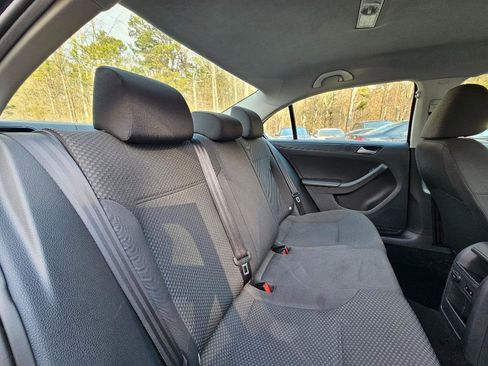 Used 2014 Volkswagen Jetta S image 27