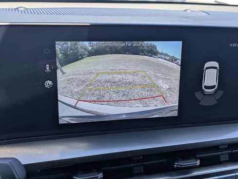 Used 2025 Kia Telluride S FWD image 20