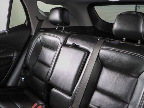 Used 2024 GMC Terrain SLT image 24